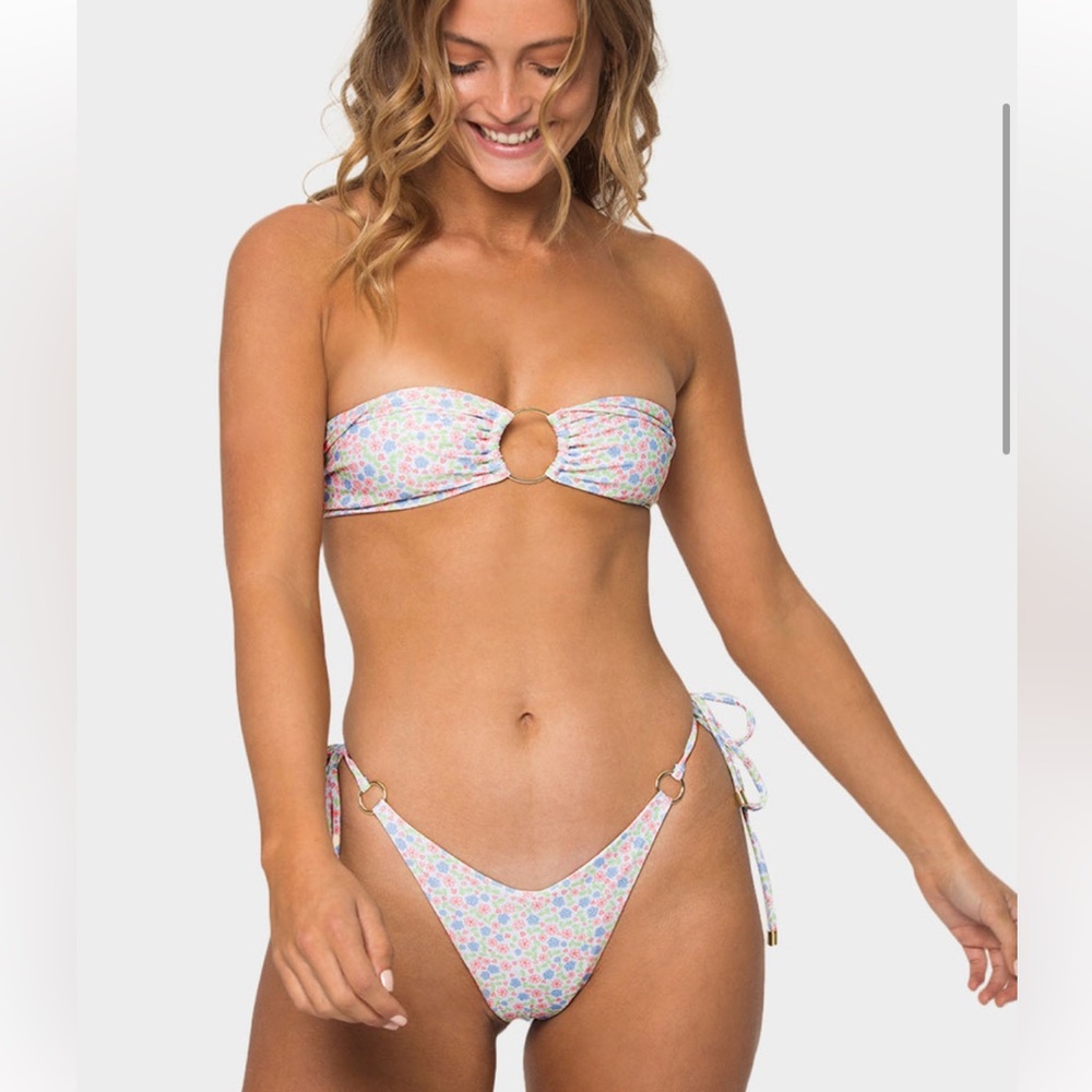 Khassani Iconic Bandeau Bikini Top & matching String Bikini Bottom.